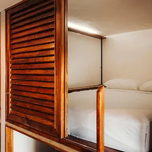 Che & Bar Adults Only Auberge de jeunesse